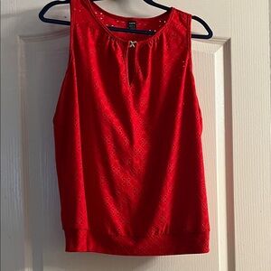 Red Sleeveless Top
